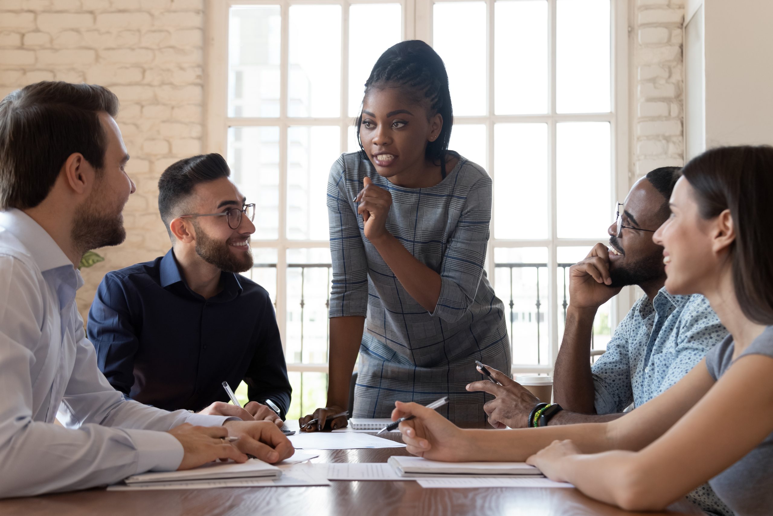 Hire Salemen, Hire Saleswomen 