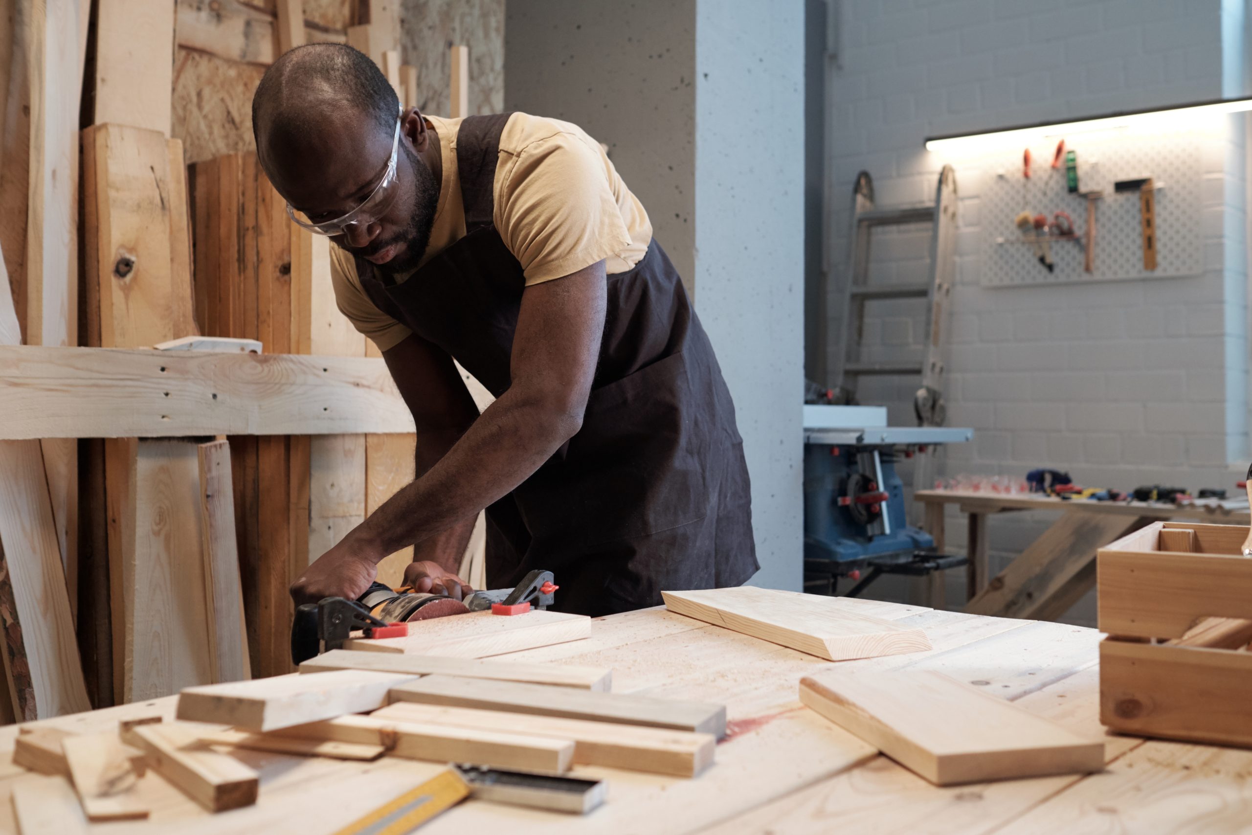 Hire Carpenters