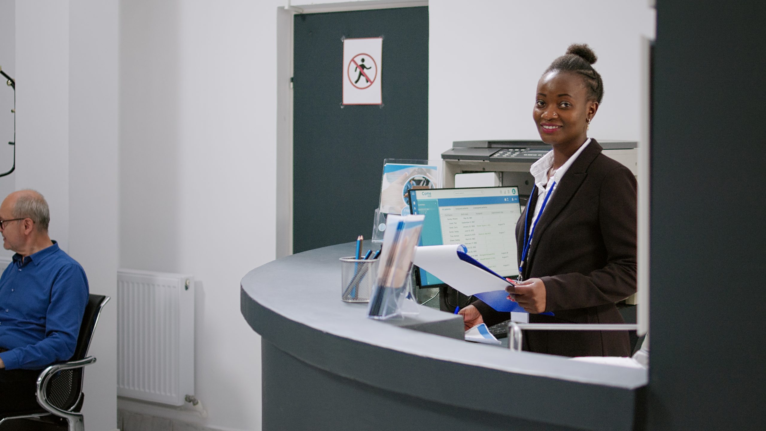 Hire Receptionists