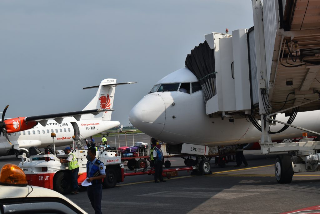 German Hire Ugandan Airport Workers