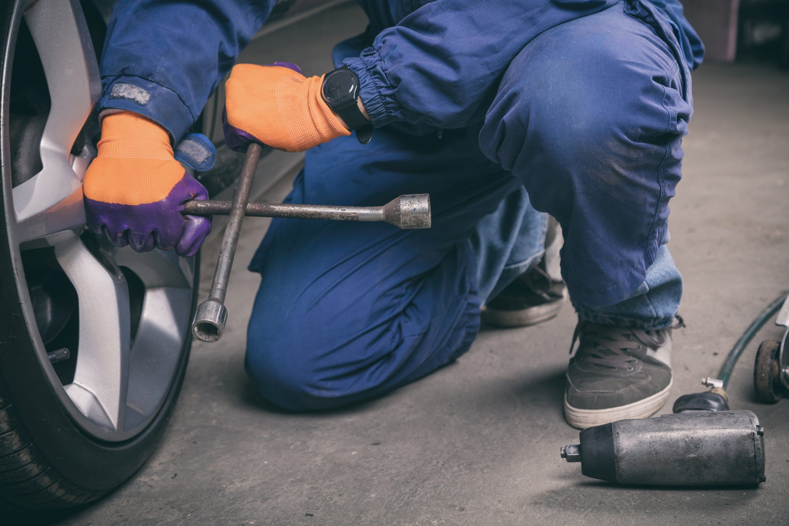 Hire Tire Repairmen
