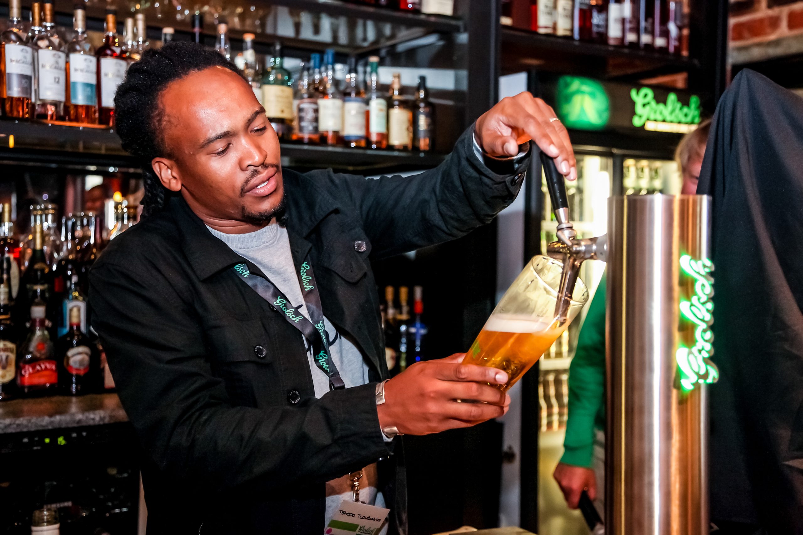 Hire Restaurant Workers